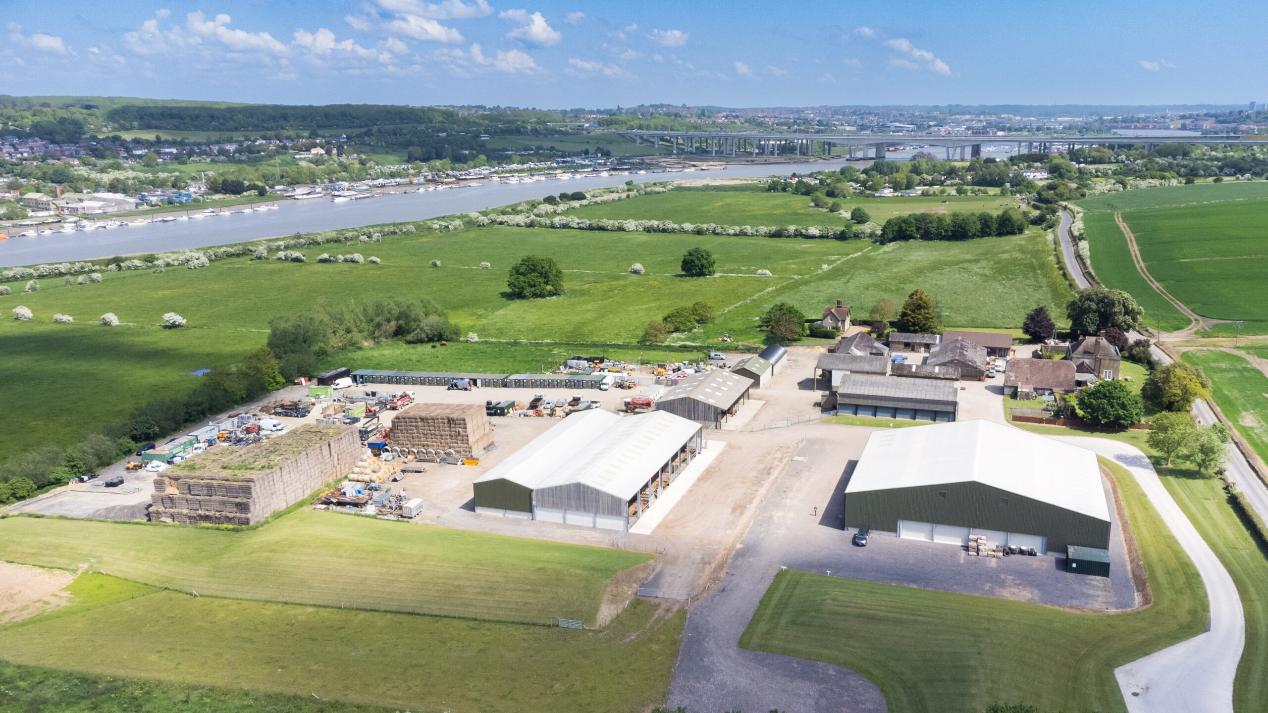 Edgewater Farm | For filming & photoshoots | Farm Locations